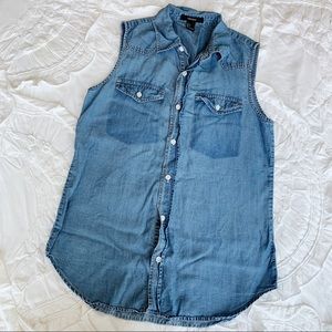 Sleeveless Chambray Button down Blouse Top Shirt